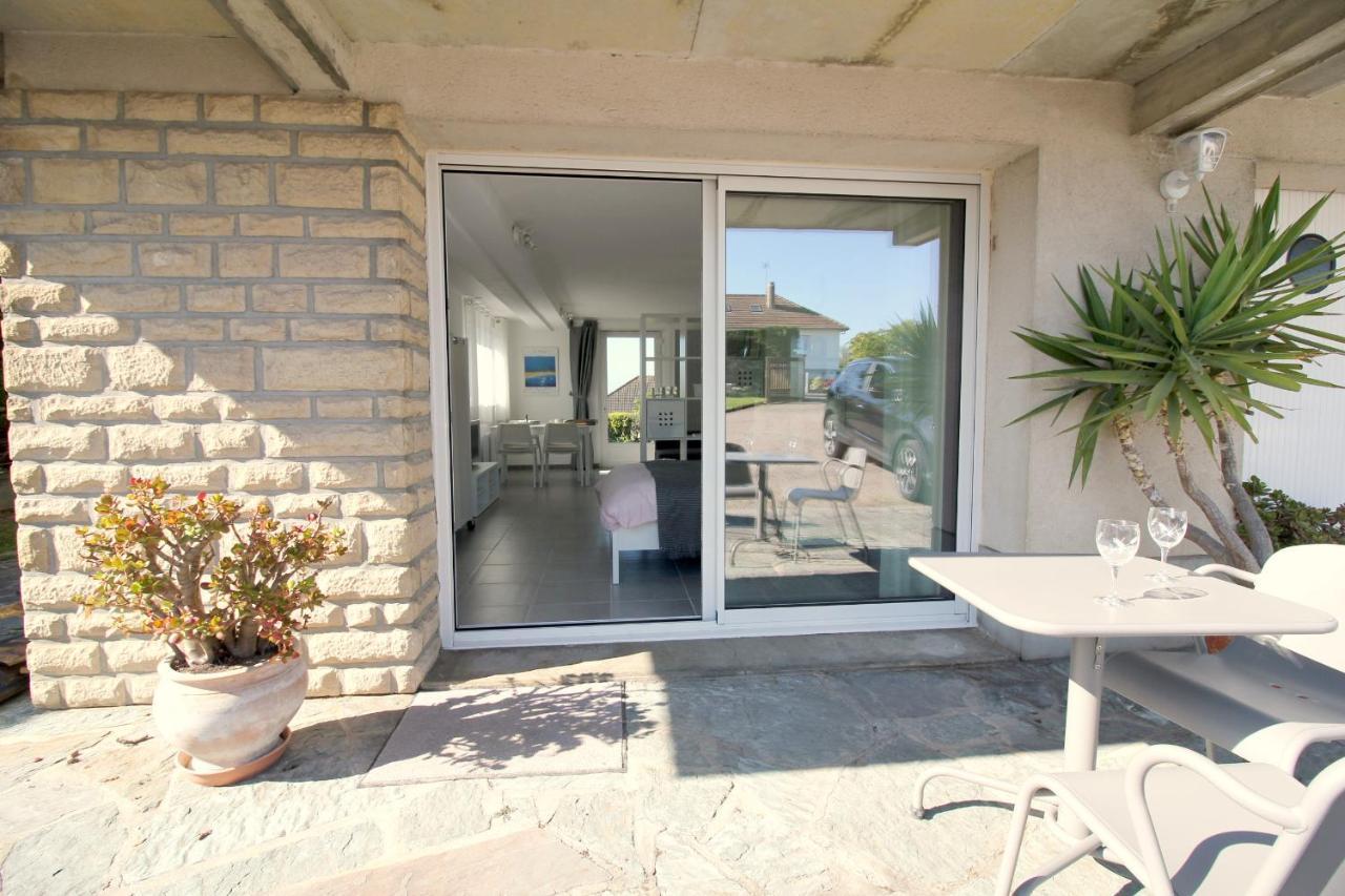 Chez Regine Apartment Arromanches-les-Bains Exterior foto